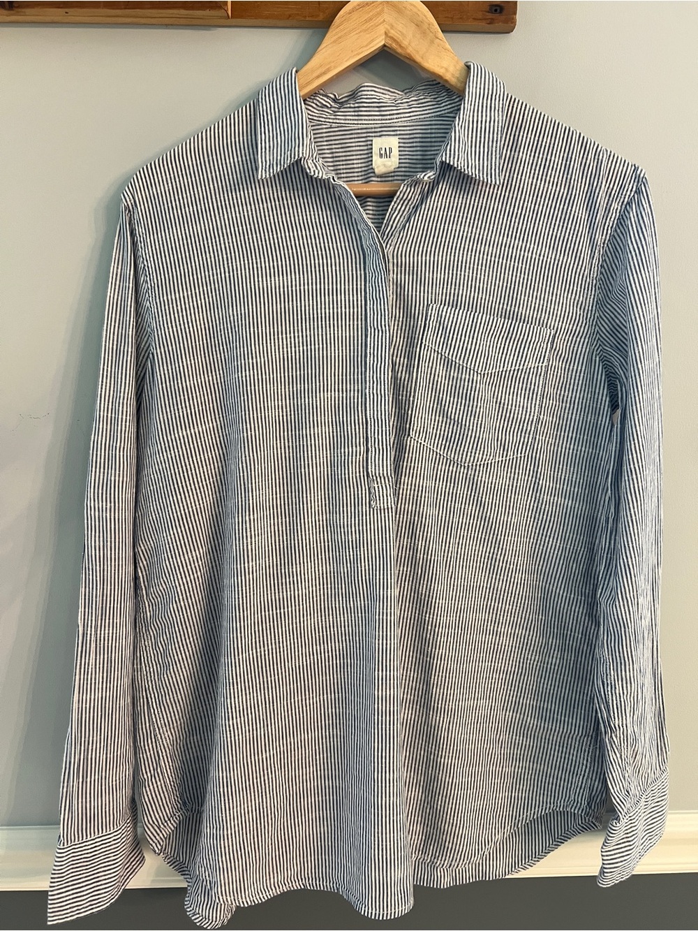 Gap Blue White Striped Popover Button Front Shirt Medium Coastal Minimalist